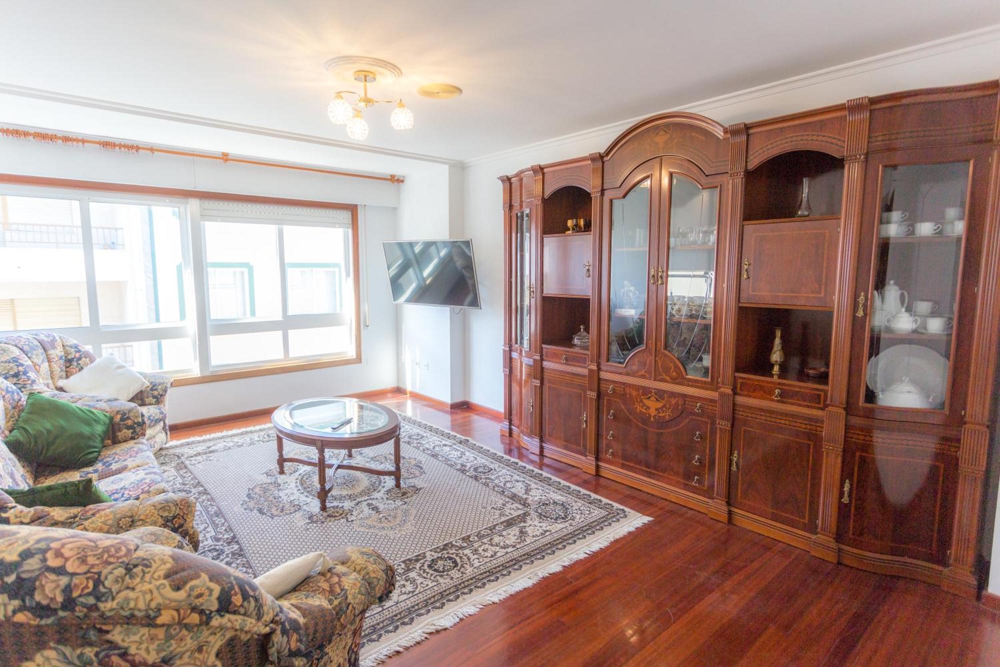 Disfruta De Melide En Este Amplio Apartamento Kültér fotó