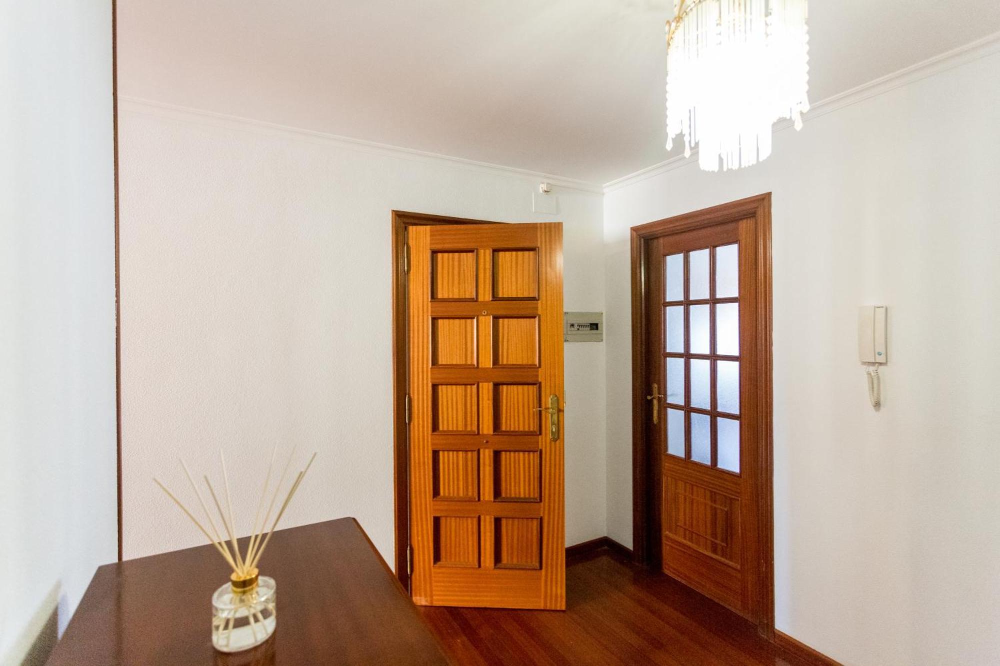 Disfruta De Melide En Este Amplio Apartamento Kültér fotó