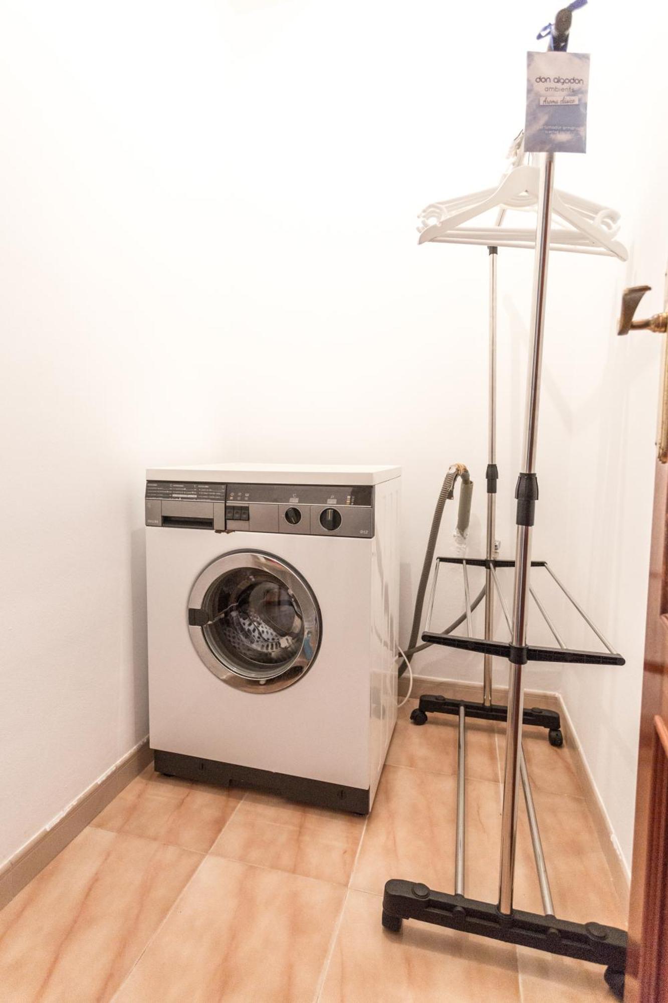 Disfruta De Melide En Este Amplio Apartamento Kültér fotó